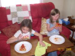 Saturday December 12, 2009 15:48 - CHRISTMAS CONCERT AND DRIVE TO SEE LIGHTS 078.jpg